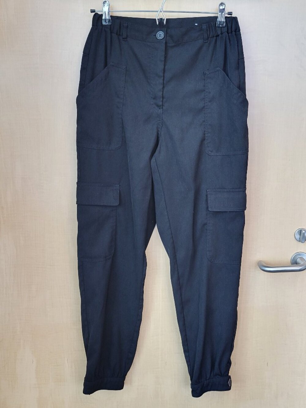 Max Studio London High-Rise Black Cargo Jogger Pants